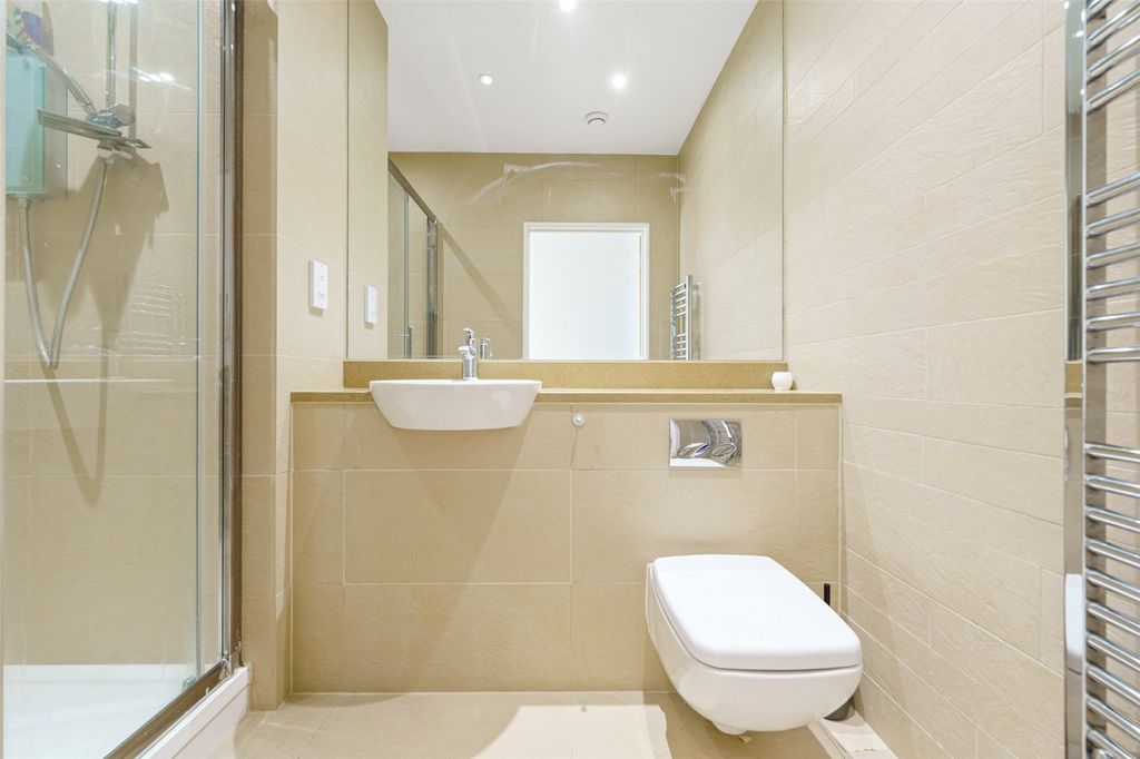 Additional image 7 of 2 bed flat for saleMarine Parade, Worthing, West Sussex BN11