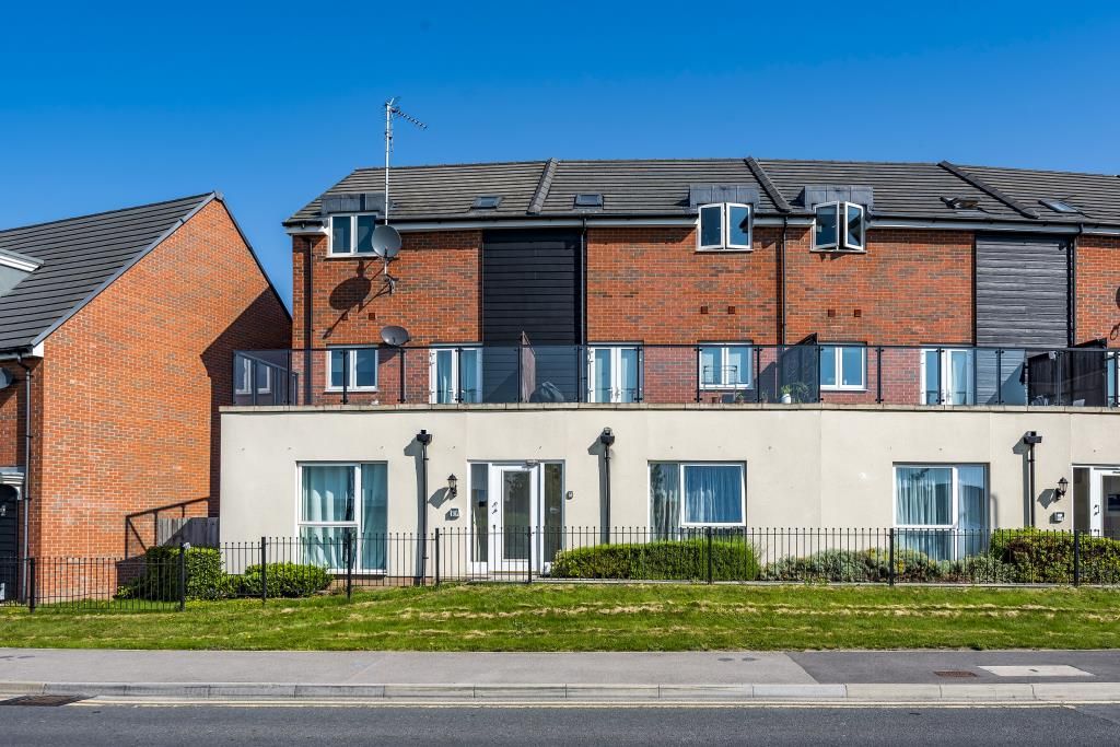 Property photo 1 of 11 External View