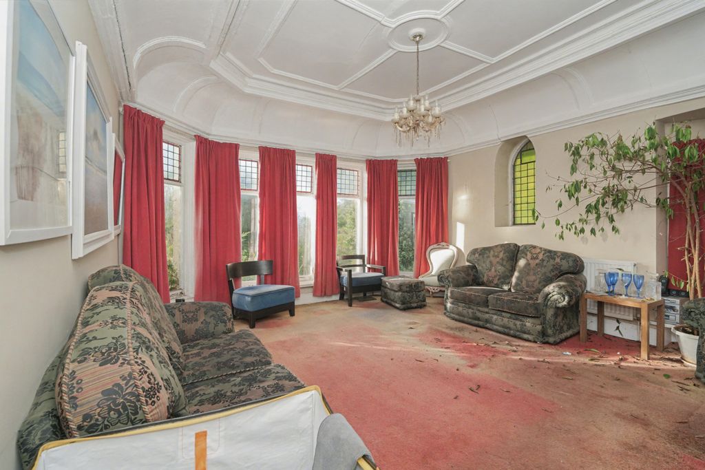 Property photo 2 of 12 20260109100705_Dsc06772_Zbgw0.Jpg