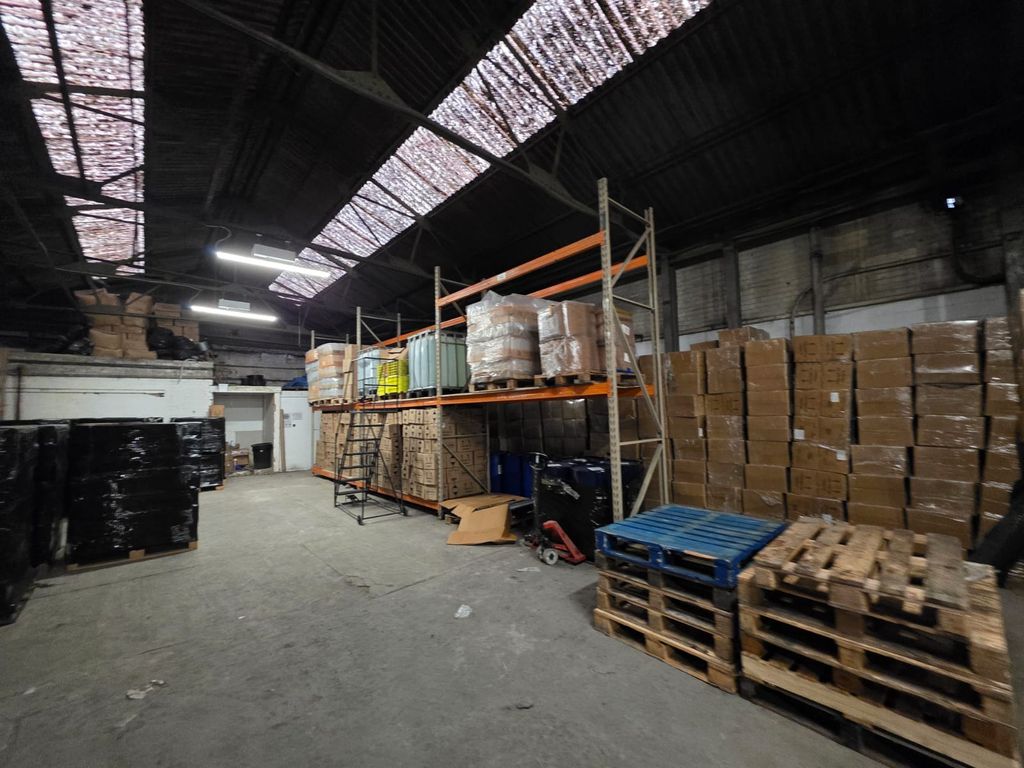 Property photo 2 of 5 Photo 3