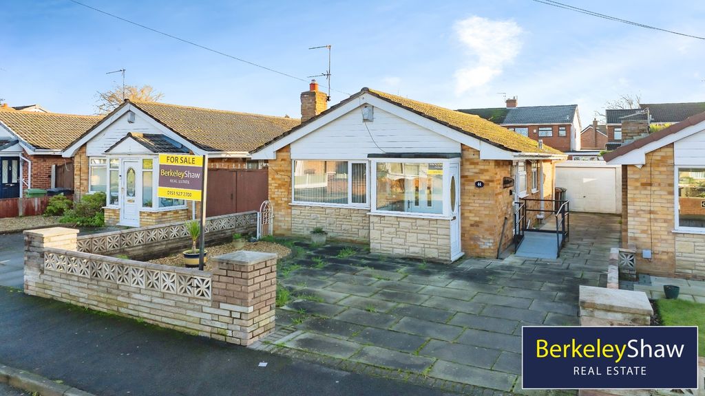 Property photo 1 of 13 External