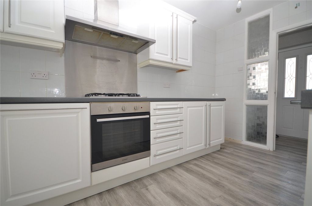 Property photo 2 of 11 Picture No. 02