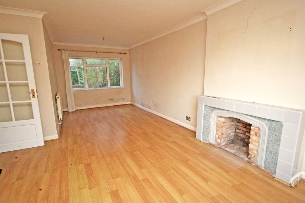 Property photo 3 of 12 Picture No. 04