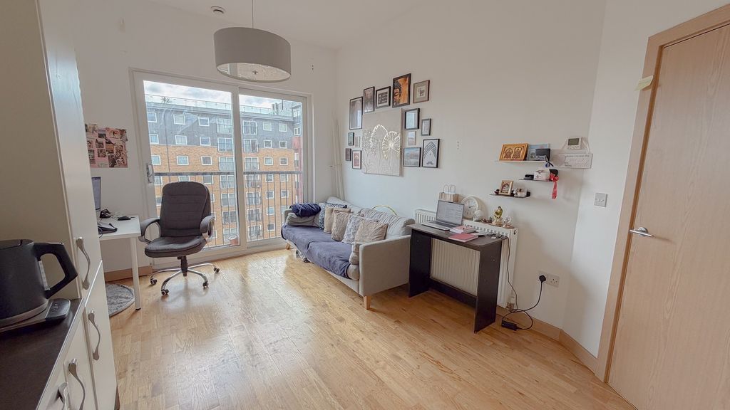 Property photo 2 of 17 Not Specified