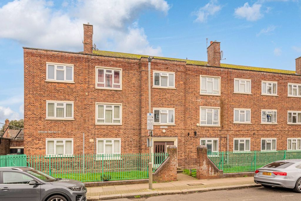 Property photo 3 of 4