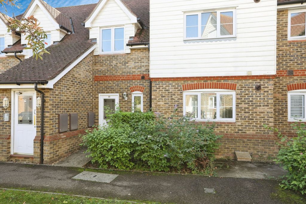 Property photo 1 of 14 Front