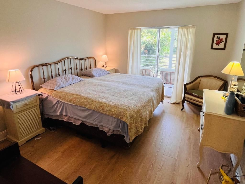 Property photo 2 of 12 <Alttext/>
