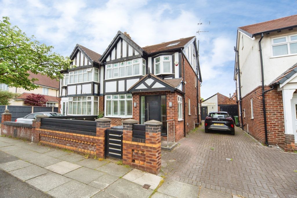 Property photo 1 of 21 Pbox-Img.Jpg