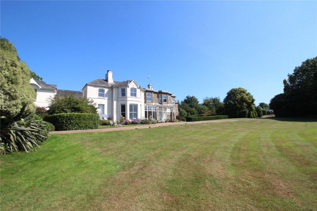Property photo 1 of 15 Picture No. 20