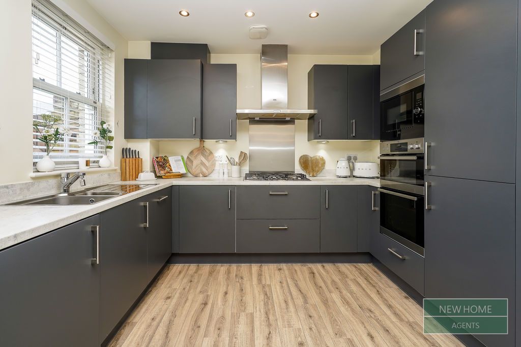 Property photo 2 of 18 Photo 12