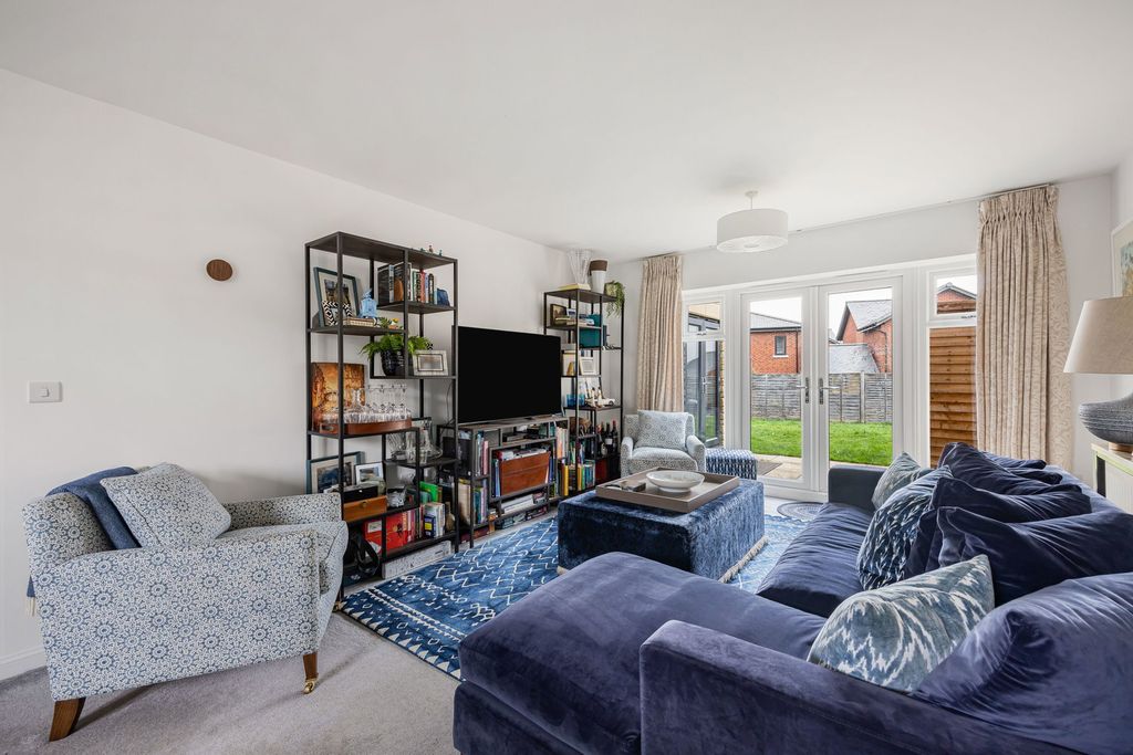 Property photo 3 of 22