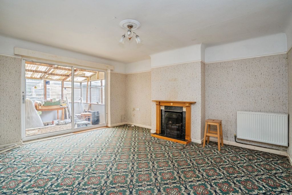 Property photo 2 of 17 Pbox-Img.Jpg