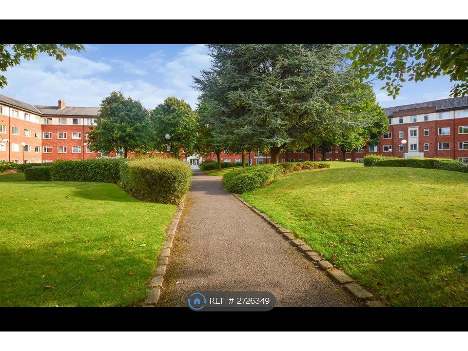 Property photo 1 of 11 Front Garden