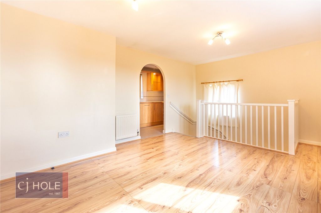 Property photo 1 of 14 Picture No. 18