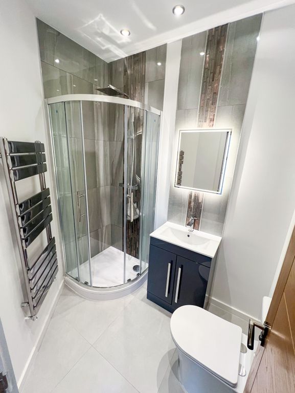 Property photo 3 of 3