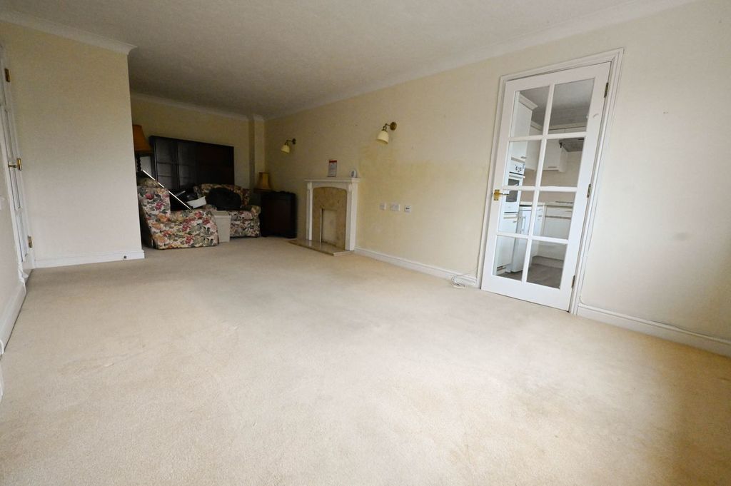 Property photo 3 of 7