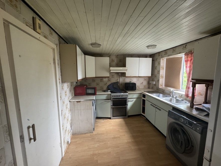 Property photo 2 of 4