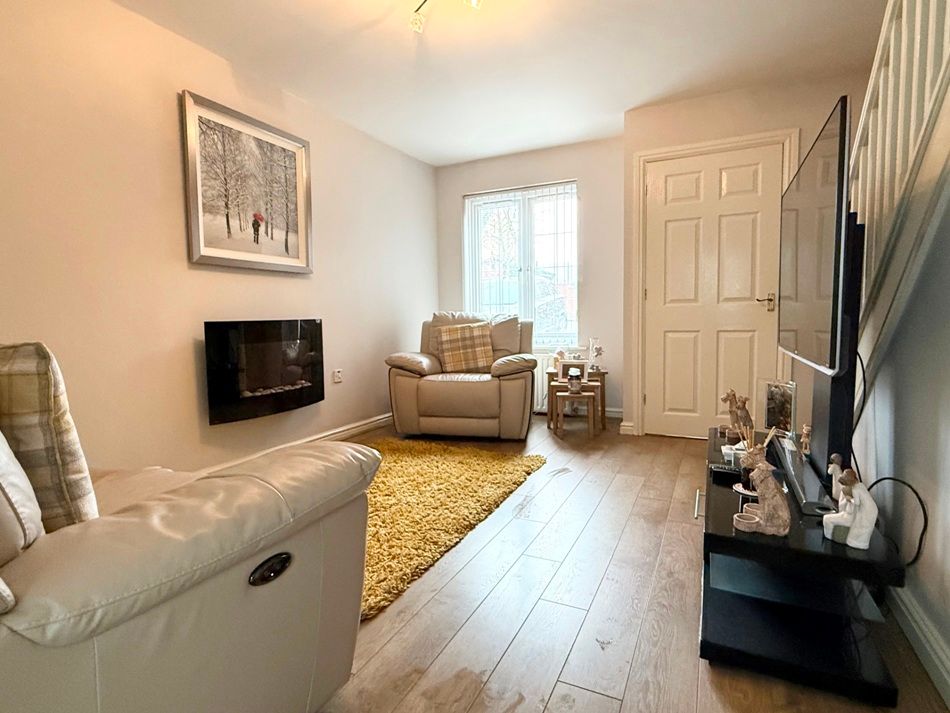 Property photo 3 of 15 Img_E2832