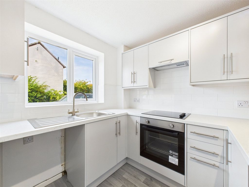 Property photo 2 of 12 Picture No. 06