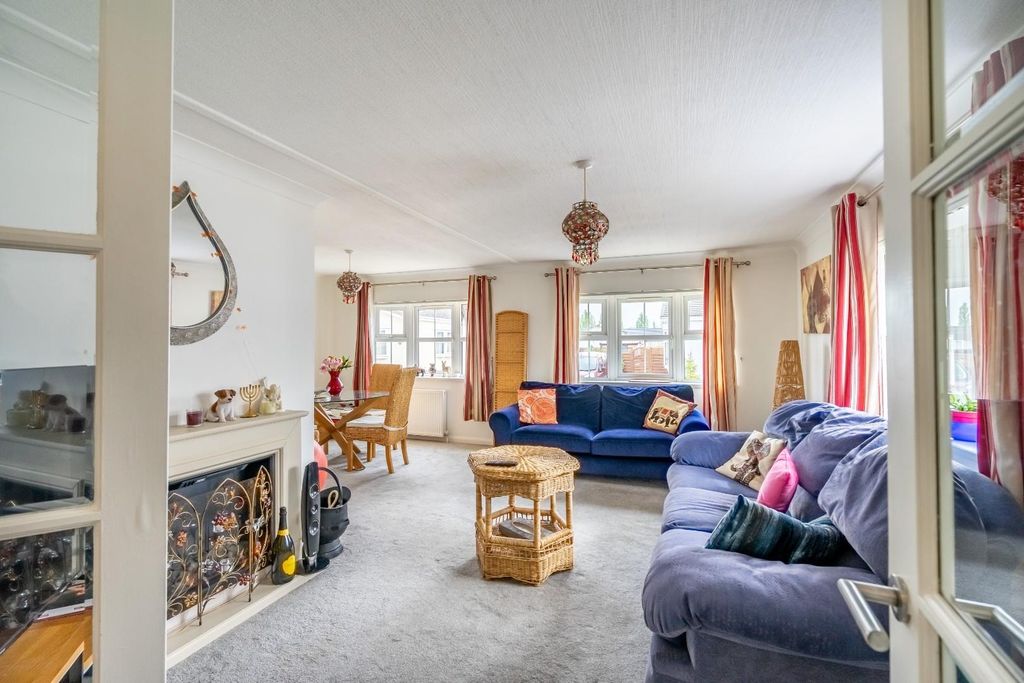 Property photo 2 of 18 26Pw-9.Jpg