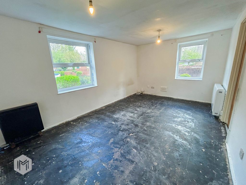 Property photo 3 of 10 Picture No. 04