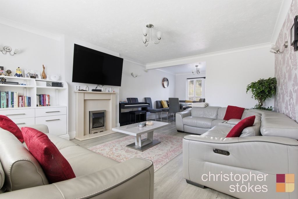 Property photo 2 of 20 5083594