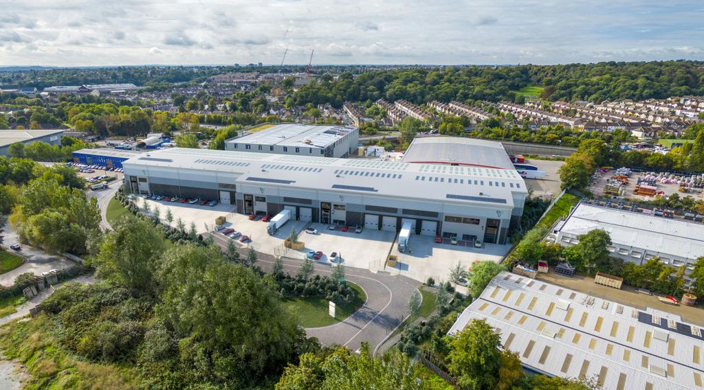 Property photo 2 of 3 226041_Im03_F01_M.Jpg