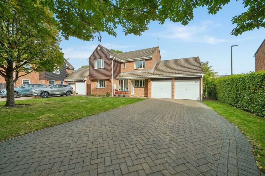 Property photo 1 of 23