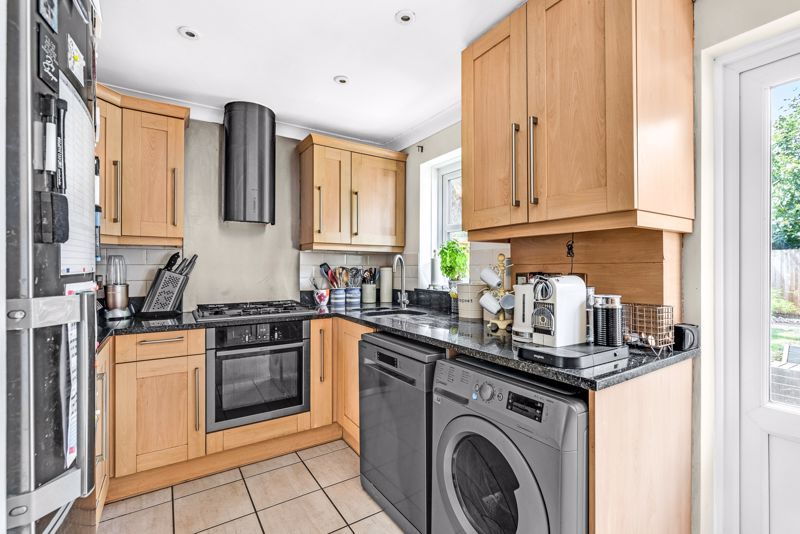 Property photo 3 of 19 Photo 14