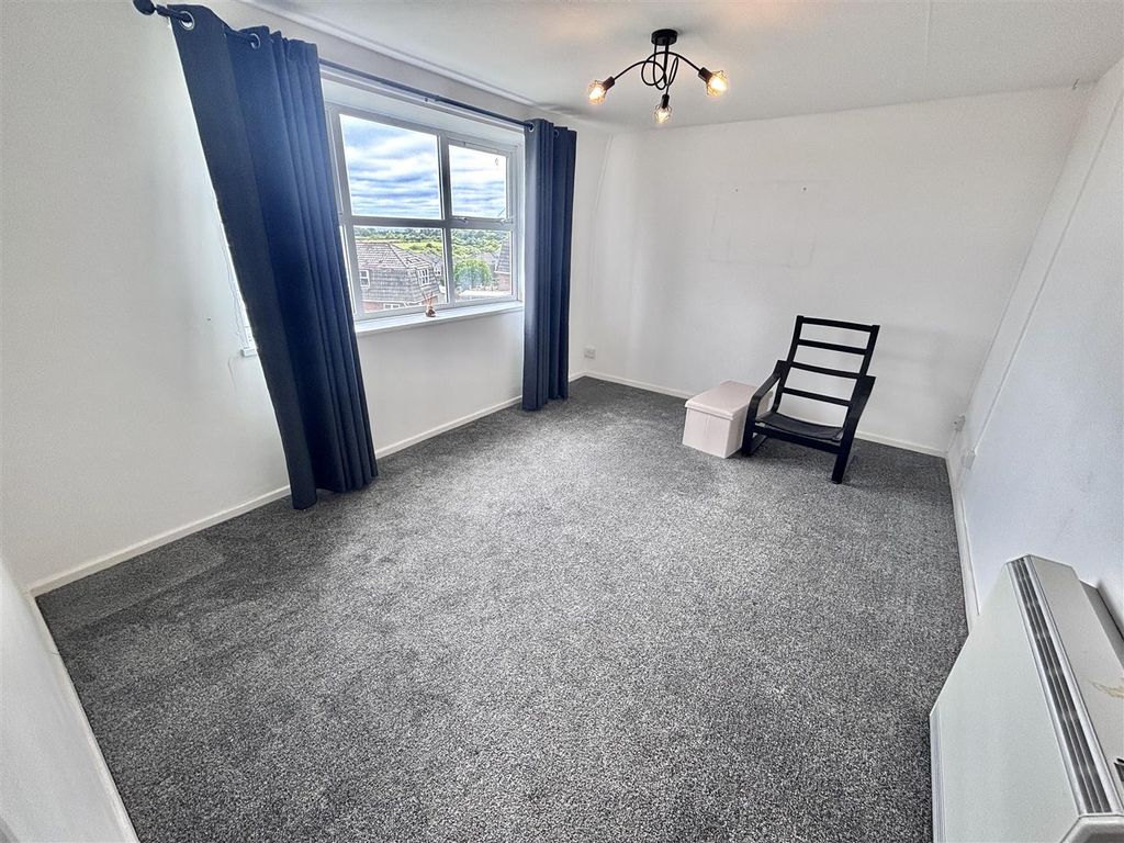 Property photo 3 of 11 Img_2967.Jpg