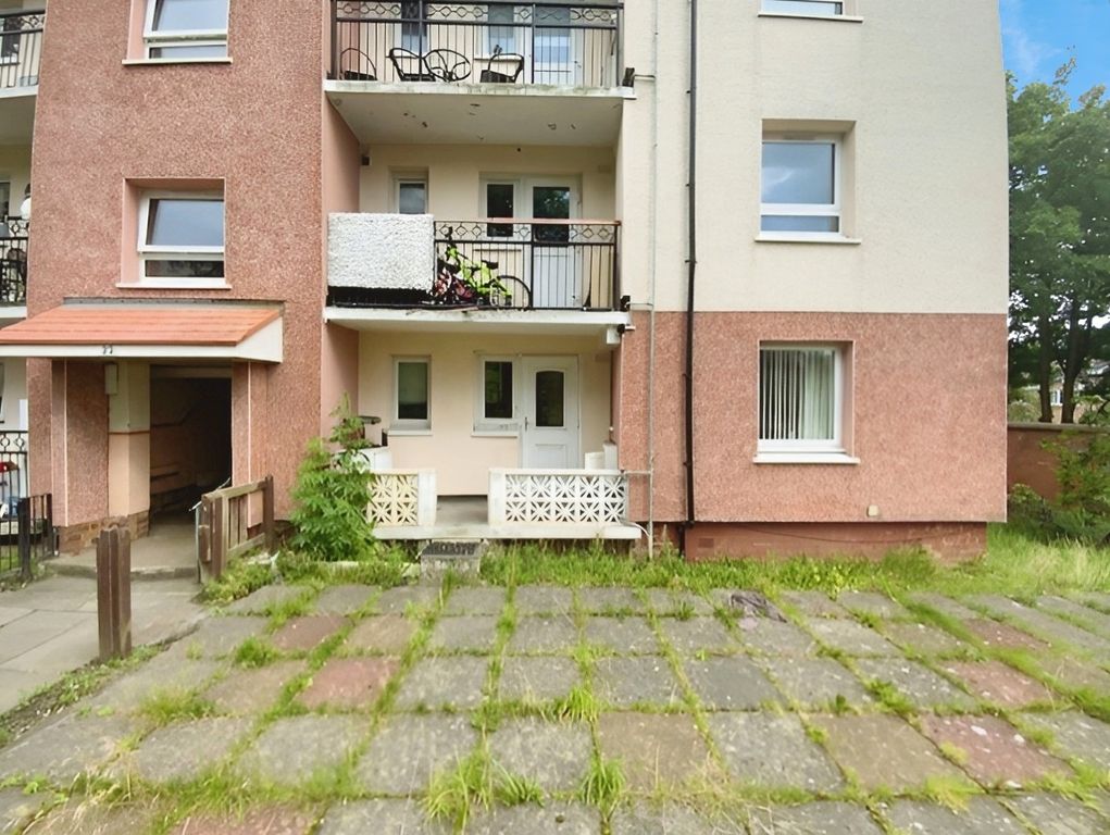 Property photo 1 of 8 Front