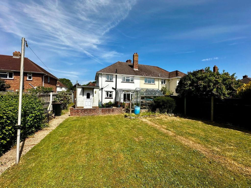 Property photo 2 of 11 Picture No. 08