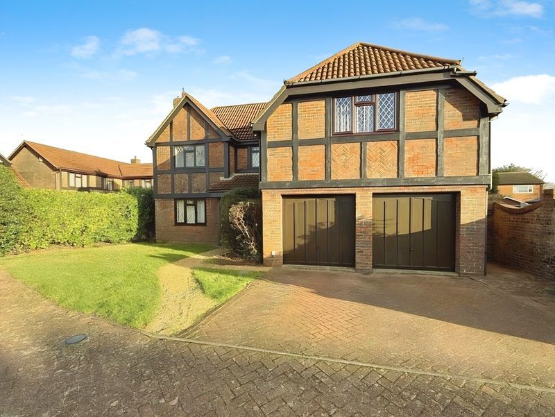 Property photo 1 of 14 Photo 16