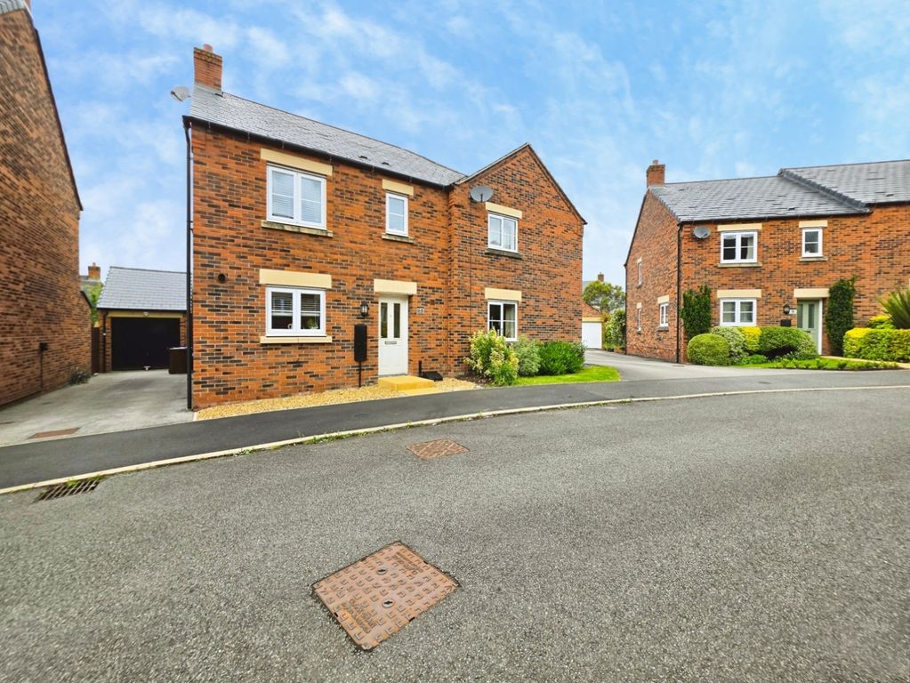 Property photo 1 of 35 Pbox-Img.Jpg