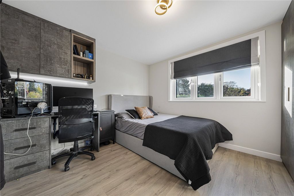 Additional image 21 of 4 bed bungalow for saleBrackendene, Dartford, Kent DA2