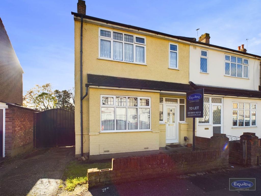 Property photo 1 of 15 External