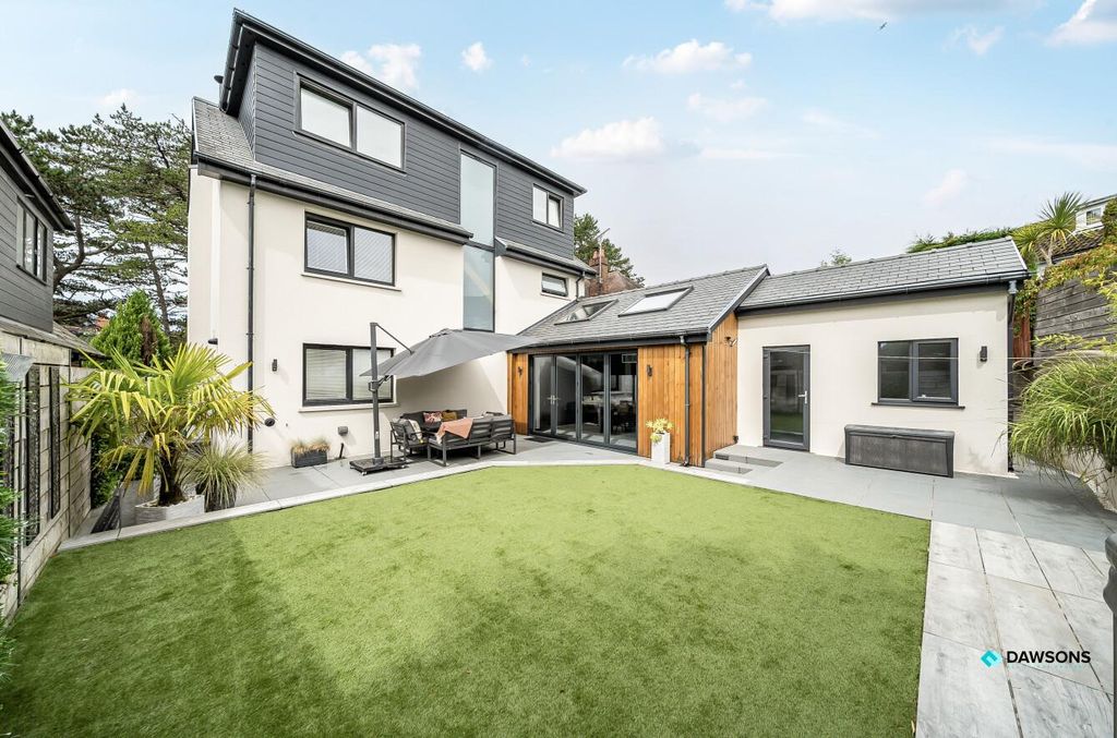 Property photo 1 of 25 Cf979A5d-39E6-4110-8352-Be5E7970Db9E.Jpg