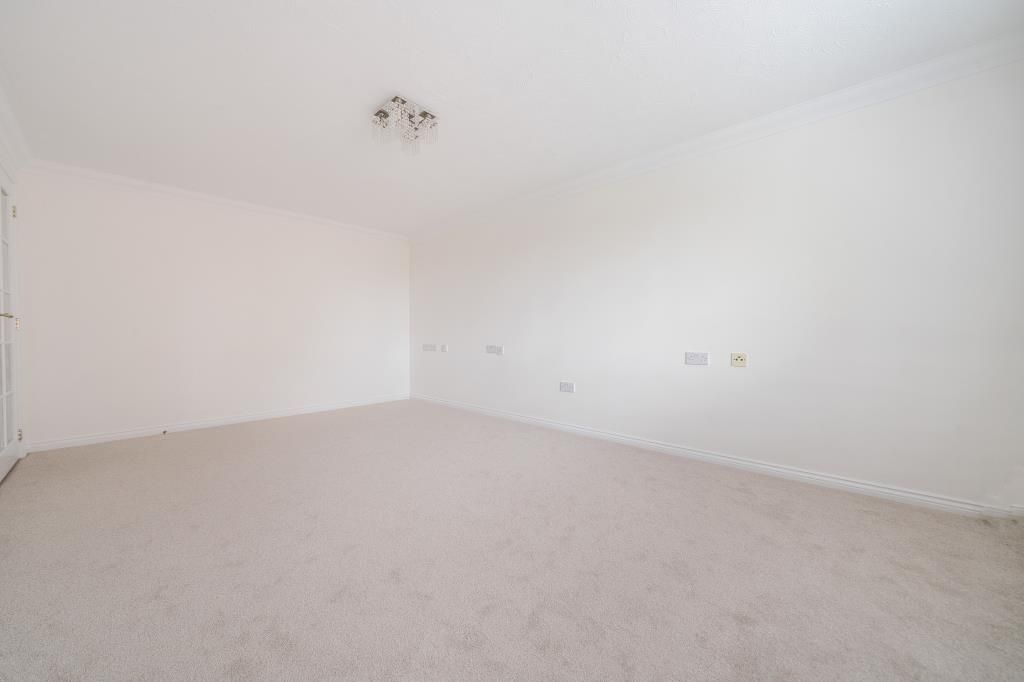 Additional image 13 of 1 bed flat for saleLightwater, Surrey GU18