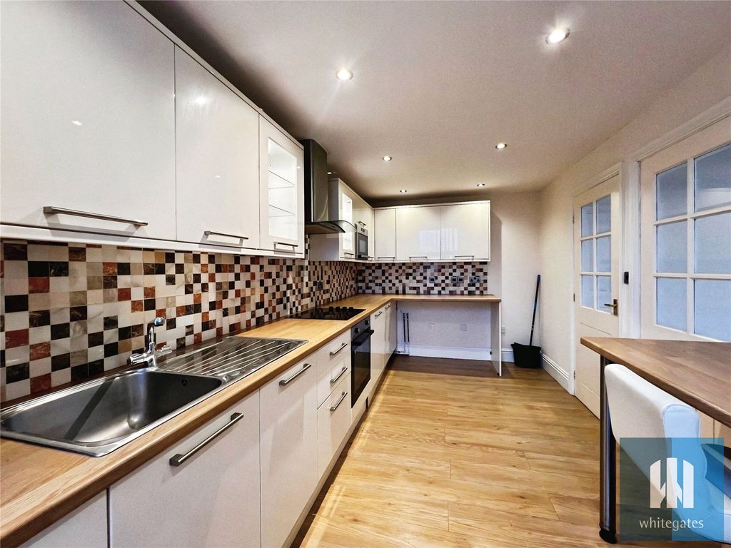 Property photo 2 of 16 Picture No. 04