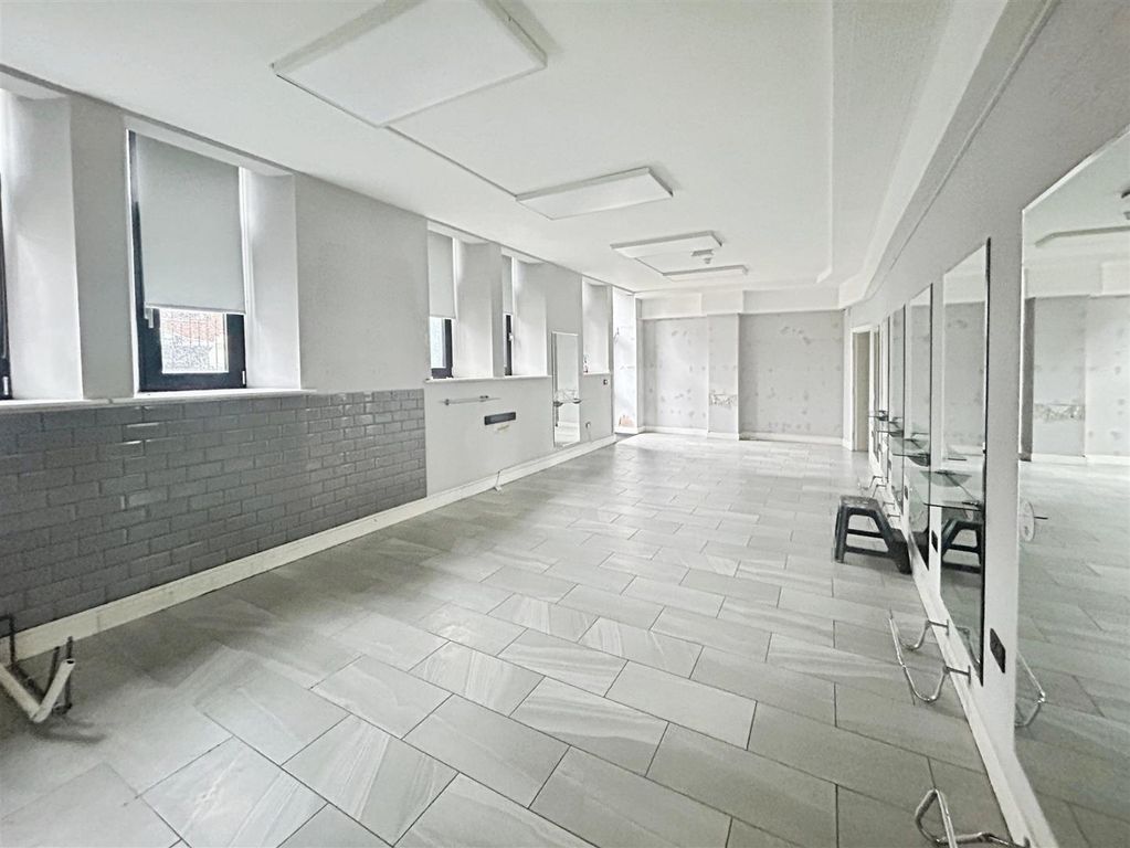 Property photo 3 of 13 Cb91991d-Image00003.Jpeg