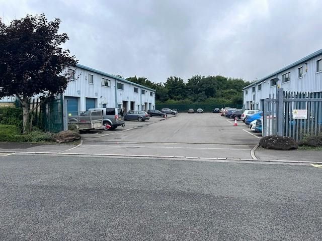 Property photo 2 of 3 C12 Lakeside 2 Id 18674.Jpg