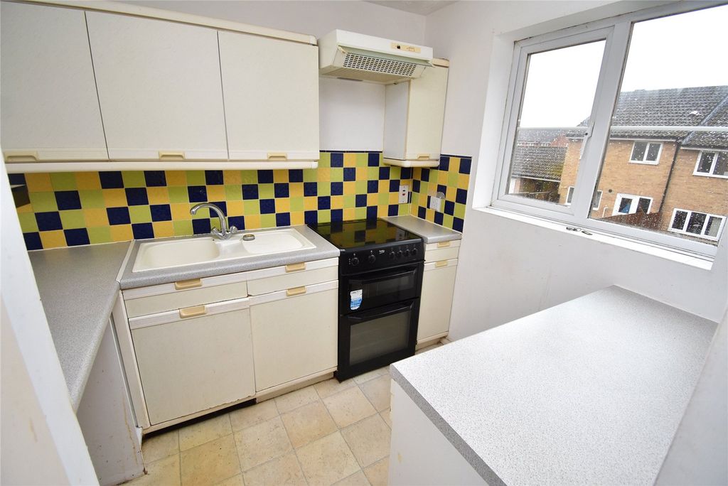 Property photo 3 of 6 Picture No. 04