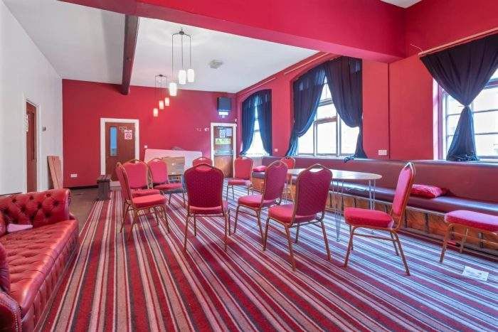 Property photo 3 of 8