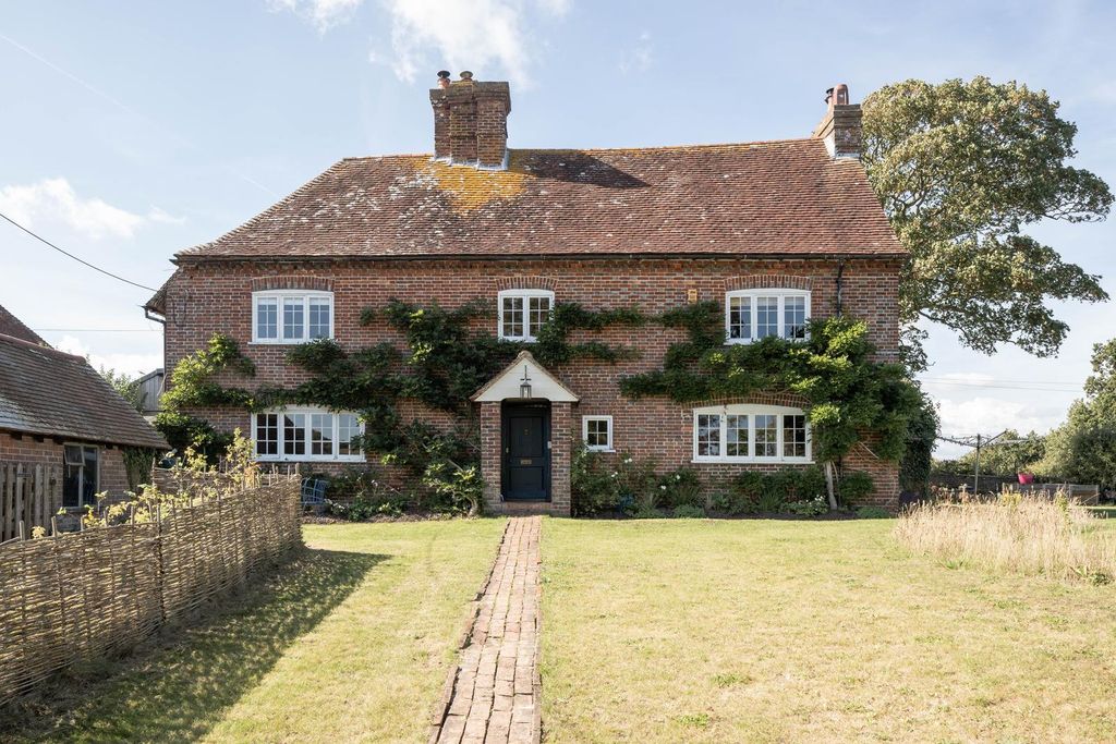 Property photo 1 of 35