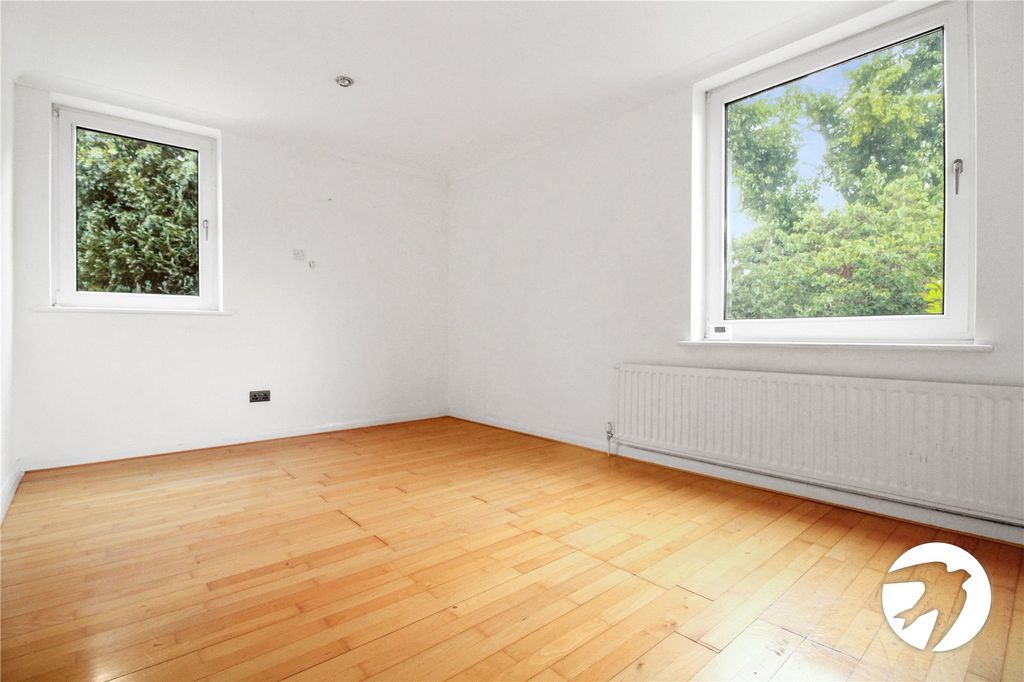 Property photo 3 of 10 Reception Room