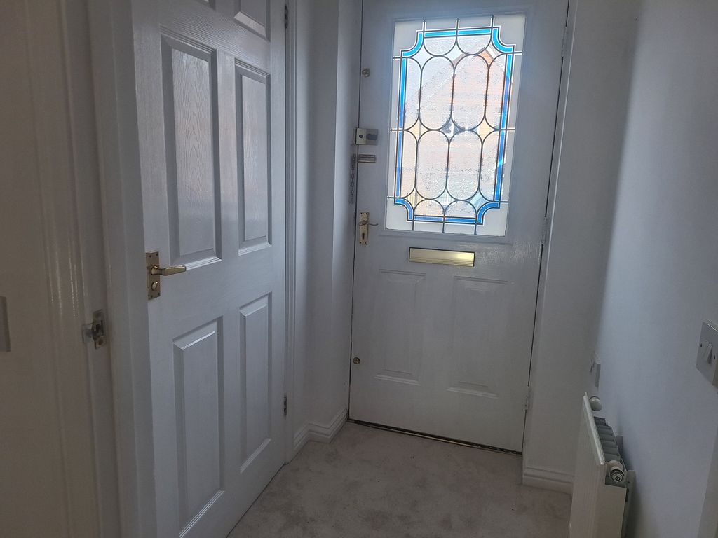 Property photo 2 of 9 Inner Hall