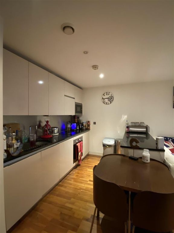 Property photo 3 of 12 Kitchen.Jpg