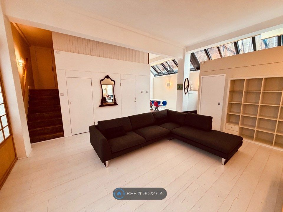 Property photo 3 of 13 Living Room 2