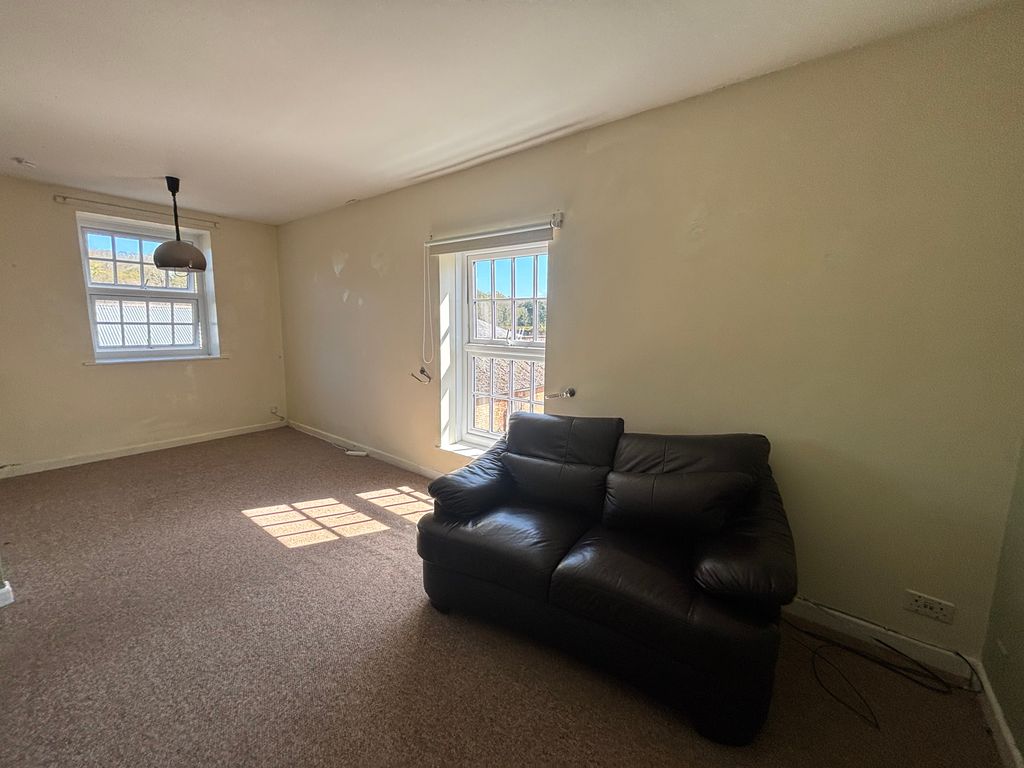 Property photo 2 of 10 Image