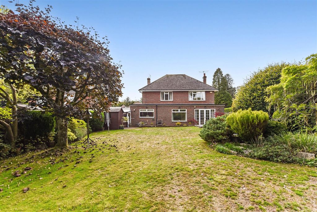 Property photo 2 of 27 Sketch_Ph48_6241568.Jpg